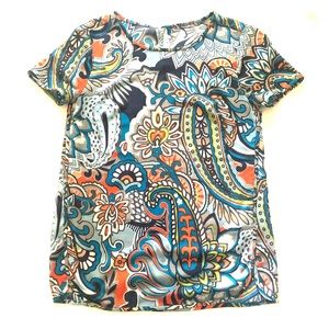 Colorful short sleeved blouse